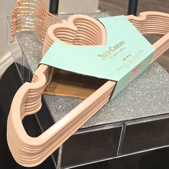 Juicy Couture Notched Shoulder Space Saving Heart Top Set of 10 Hangers- Pink - Picture 9 of 10